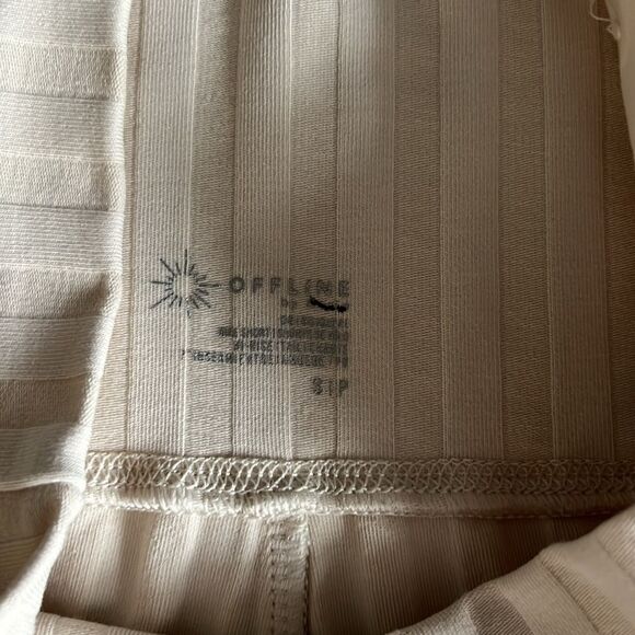 NWOT Aerie Offline OG Biker Shorts - Picture 7 of 7